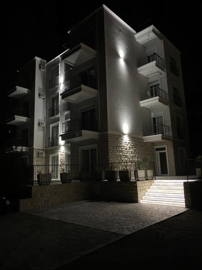 Seaside Apartments Sword Bar Exterior photo