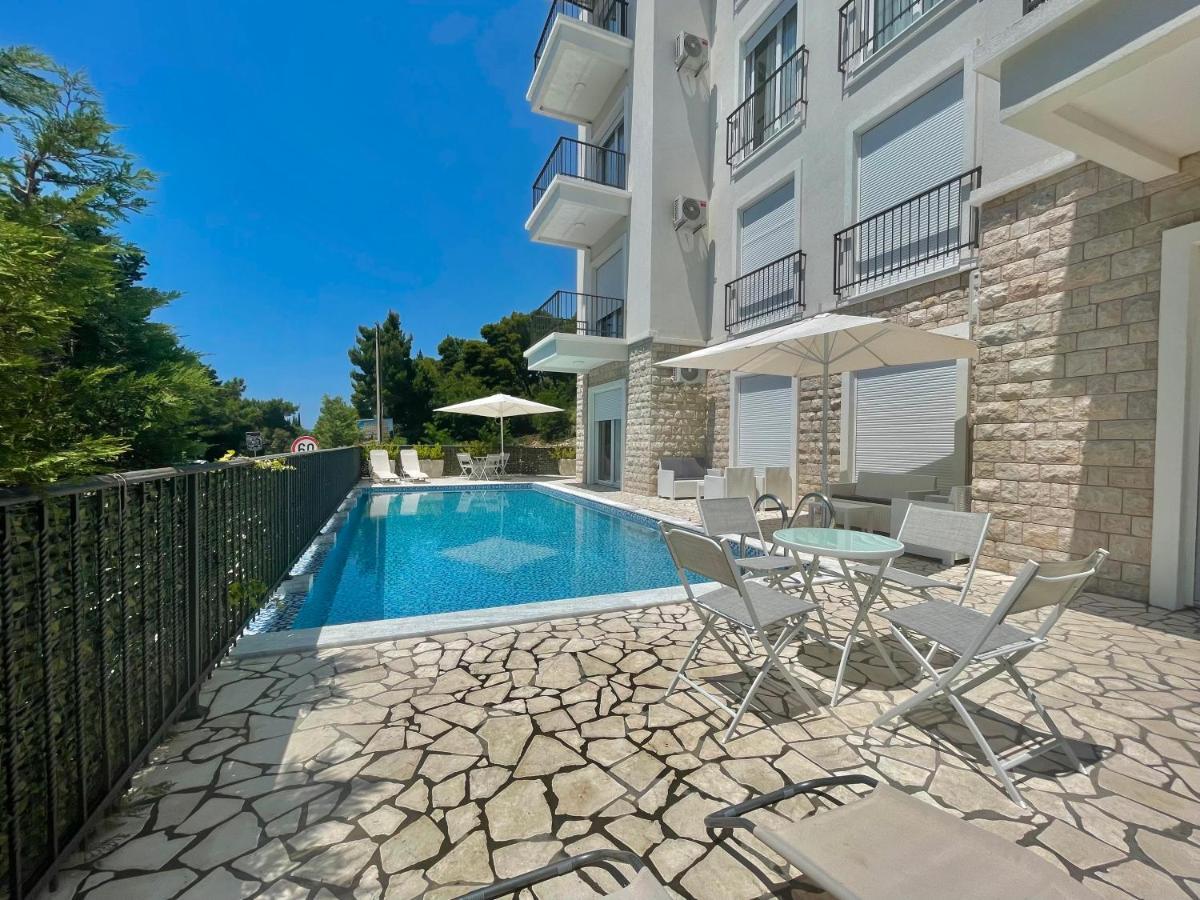 Seaside Apartments Sword Bar Exterior photo